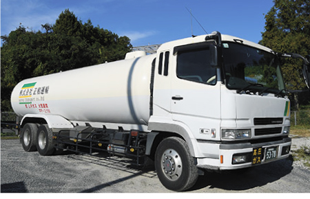 プロパンガスタンクローリー